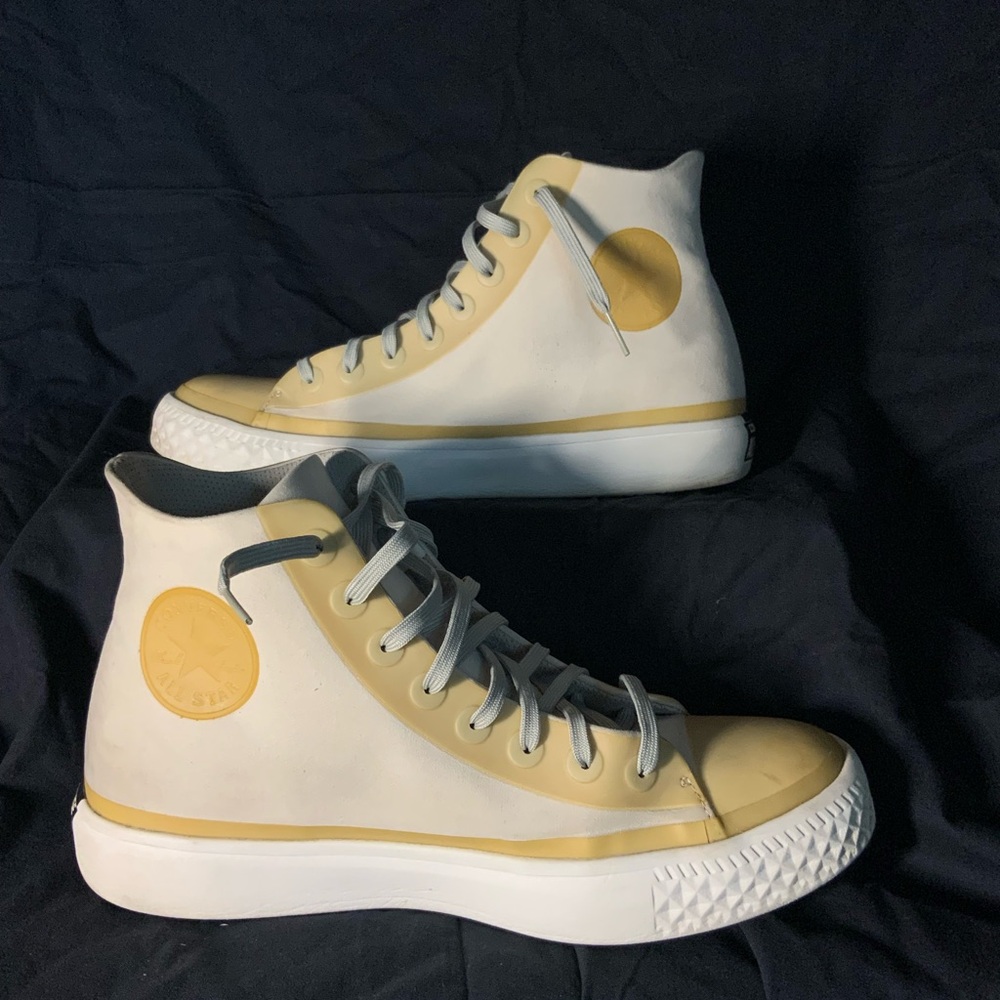 Cream and White High-Top Converse 11W/8M